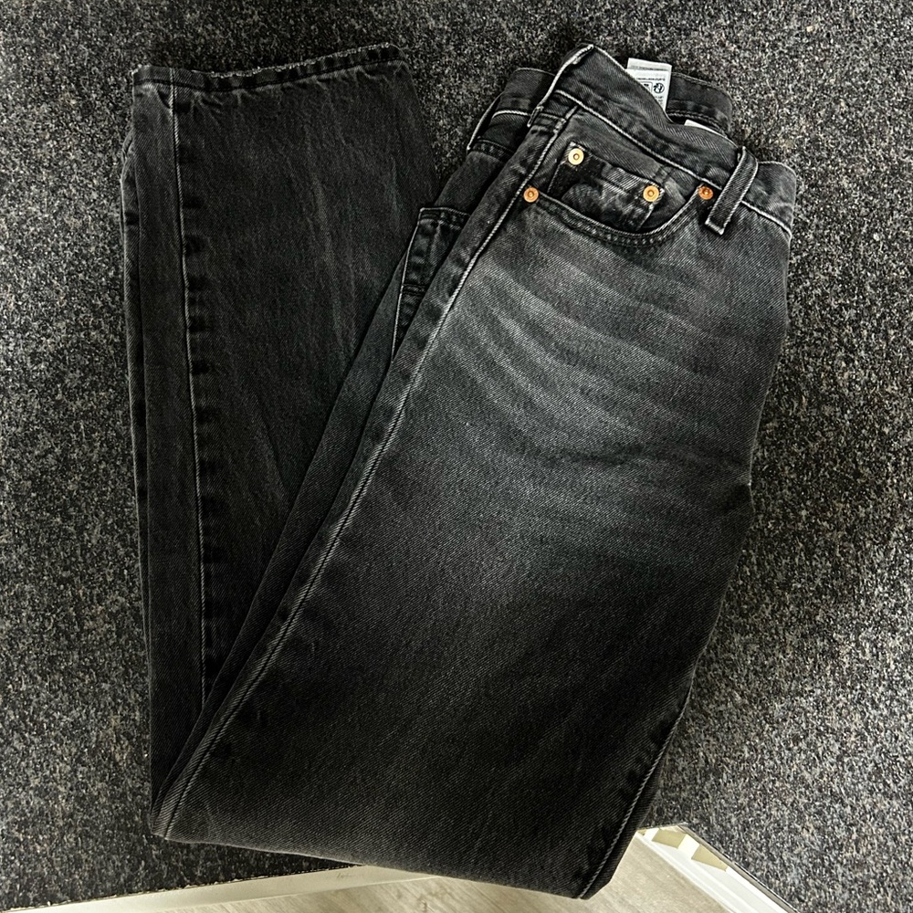 Levi's Women’s 501 90s Jeans
